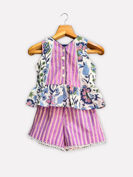 Girls Blockprint shorts in Purple