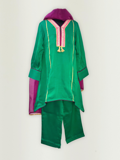 Mai Green Kurta Pants and Dupatta Set